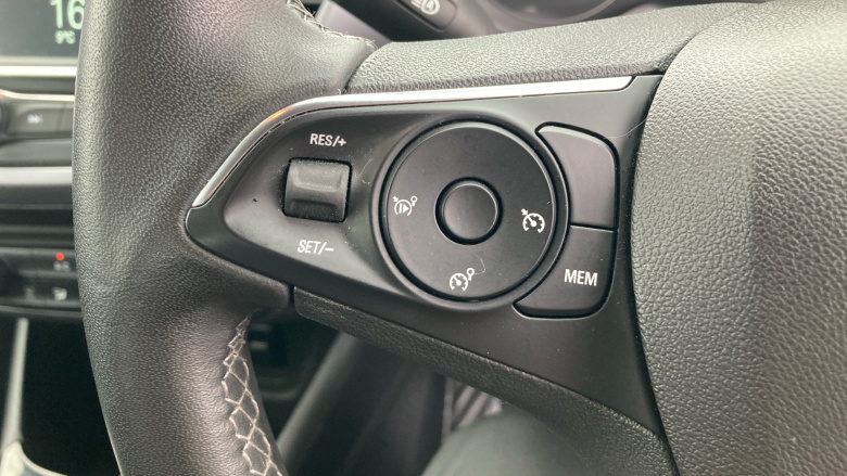 Vauxhall Crossland 1.2 Turbo Design 5dr Petrol Hatchback